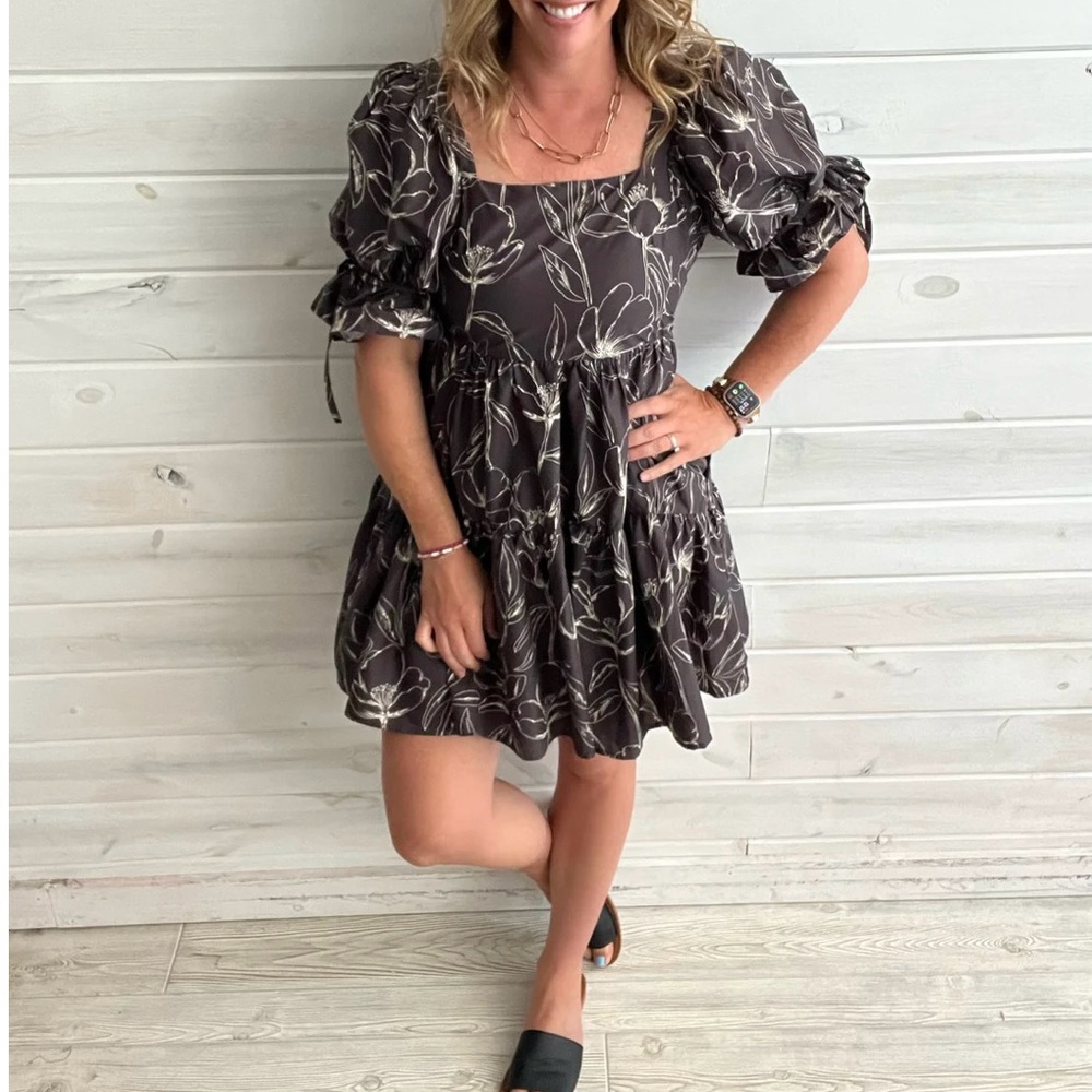 Entro Black and White Floral Dress